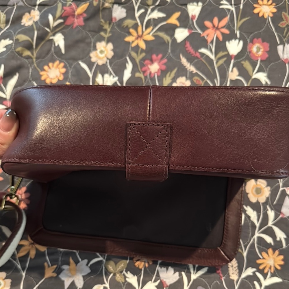 Madewell Brown Crossbody Bag with Classic Design - Picture 8 of 10